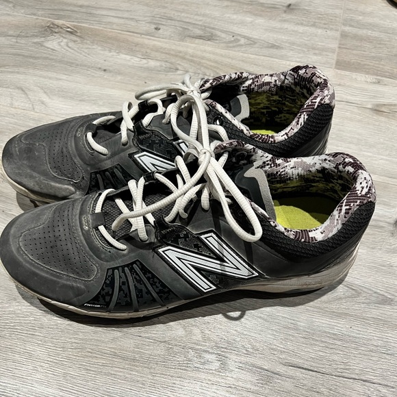 New Balance Cleats - Picture 1 of 5